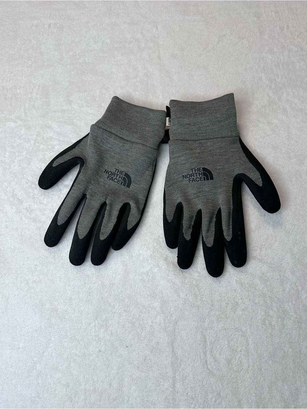 The North Face Etip UR Powered Gloves Grey/BlackTouchscreen Women’s Gloves